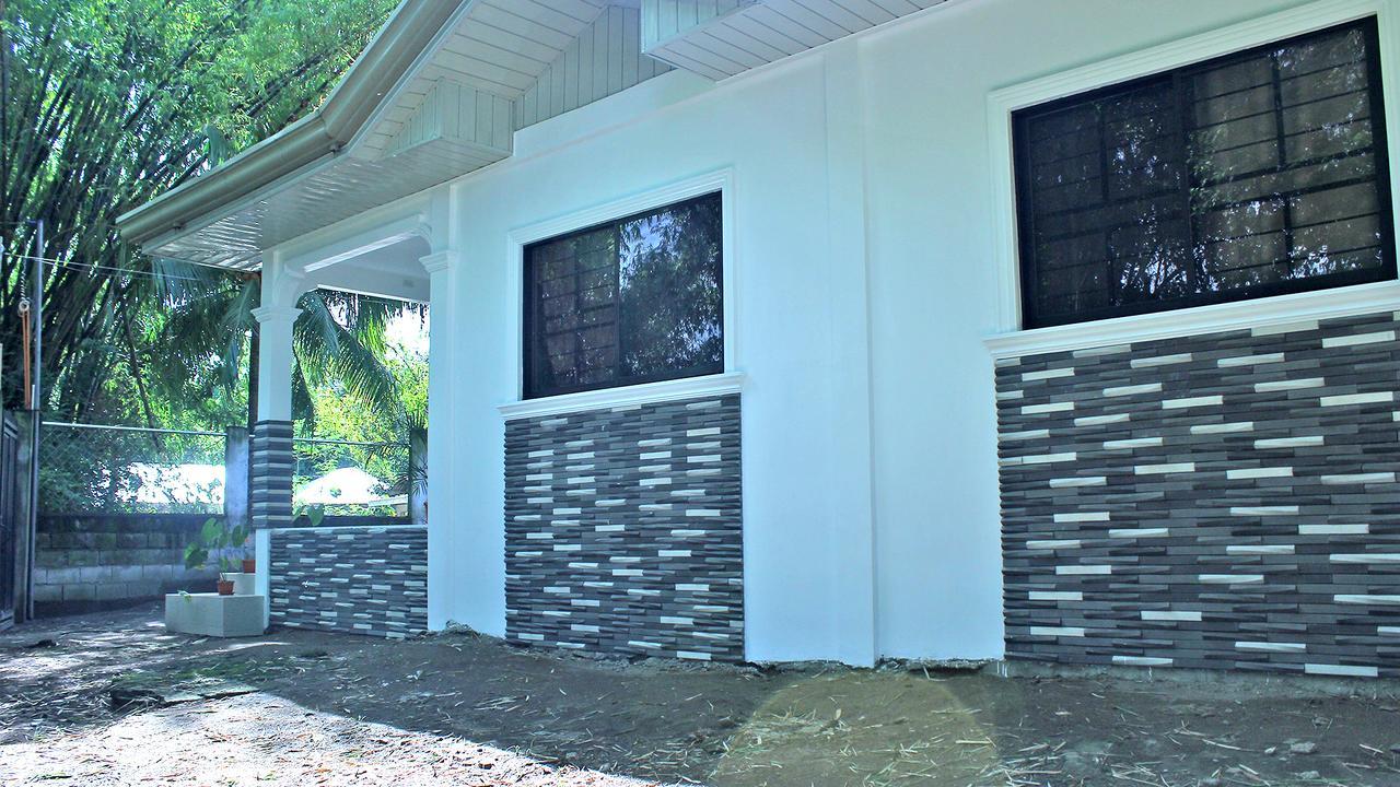 Hanella'S Place Bacong  ภายนอก รูปภาพ